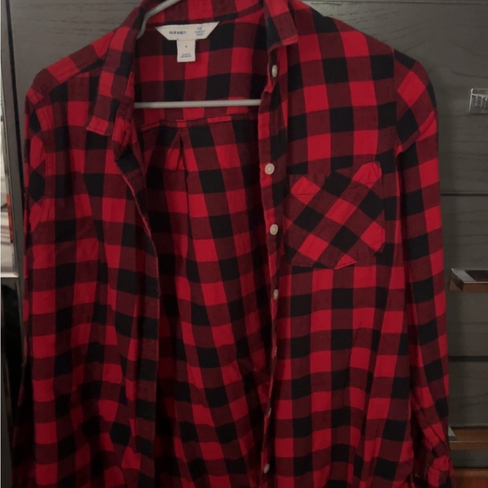Old Navy Red and Black Casual Button Down Shirt